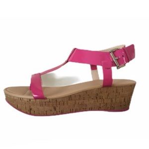 💗Simply Pelle Patent Fuchsia Platform Wedge💗 9.5